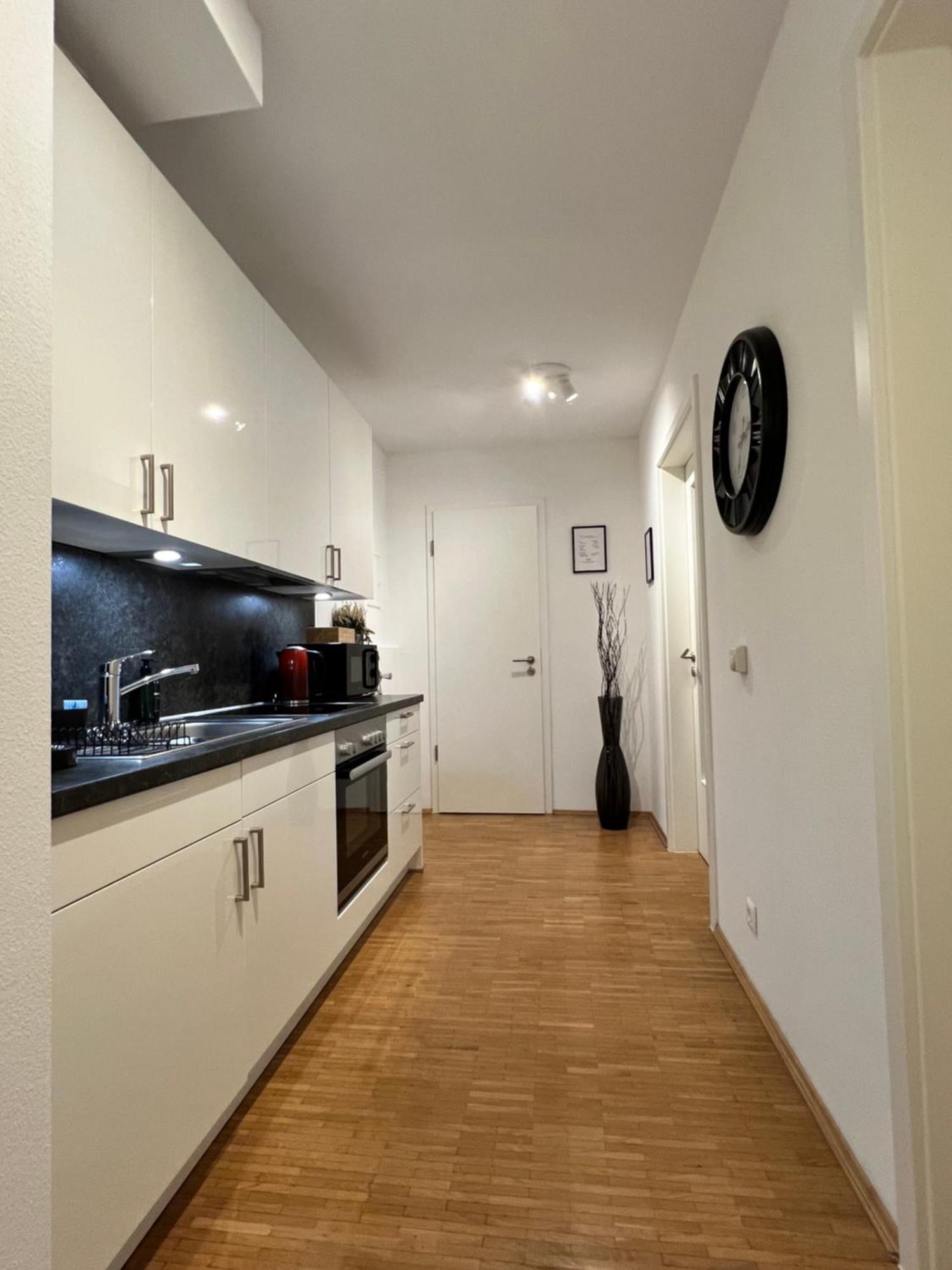 Moderne Wohnung Naehe Hbf-Lift-Tiefgarage-Contactless Check-In Hanovra Exterior foto